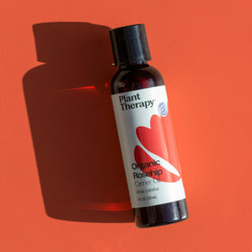 Plant Therapy Rosehip Oil ingredients panel highlights essential fatty acids.