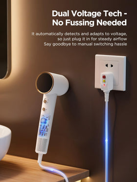 PLAVOGUE ionic technology for shiny, frizz-free hair while traveling