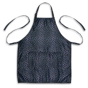 Plum Hill Dryer-Friendly Apron dries quickly and resists wrinkles after washing.