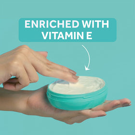POND'S Light Moisturiser in daily routine enhances gentle hydration with Vitamin E.