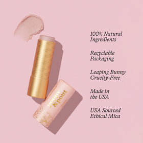 Poppy & Pout Daisy tint highlights natural ingredients like beeswax and coconut oil.