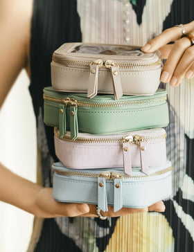Popvibe keeps AirPods, jewelry, and cords organized during travel.