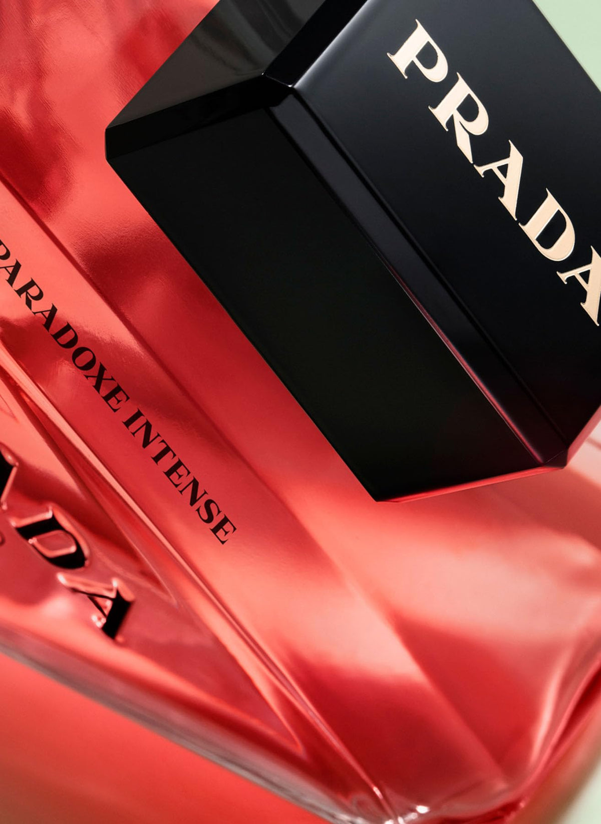 Prada Paradoxe Intense amber floral notes suit day and night wear.