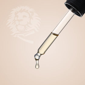 Proraso Azur Lime beard oil delivers a softening finish on thick beard hair.