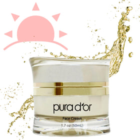 PURA D'OR Radiant Glow AM Face Cream aloe-vera-based formula for gentle hydration.