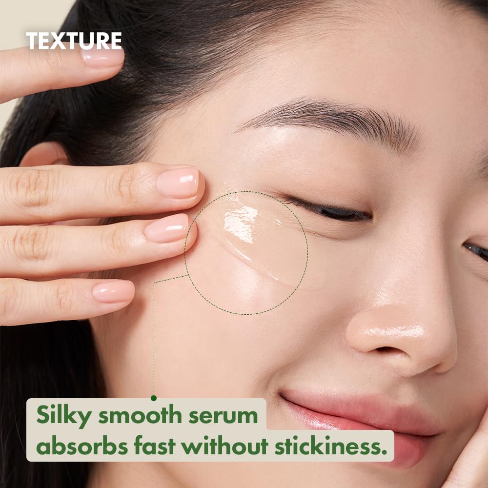 Purito Centella Unscented Serum bottle cap; secure packaging preserves freshness.