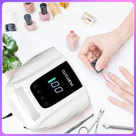 Daily home use with the PURTATO nail lamp as part of routine