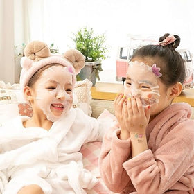 Puttisu 100 percent cotton mask sheet ensures breathable, comfortable wear.