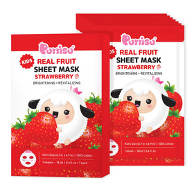 Puttisu kids moisturizing mask demonstrates safe, soft skincare for young skin.