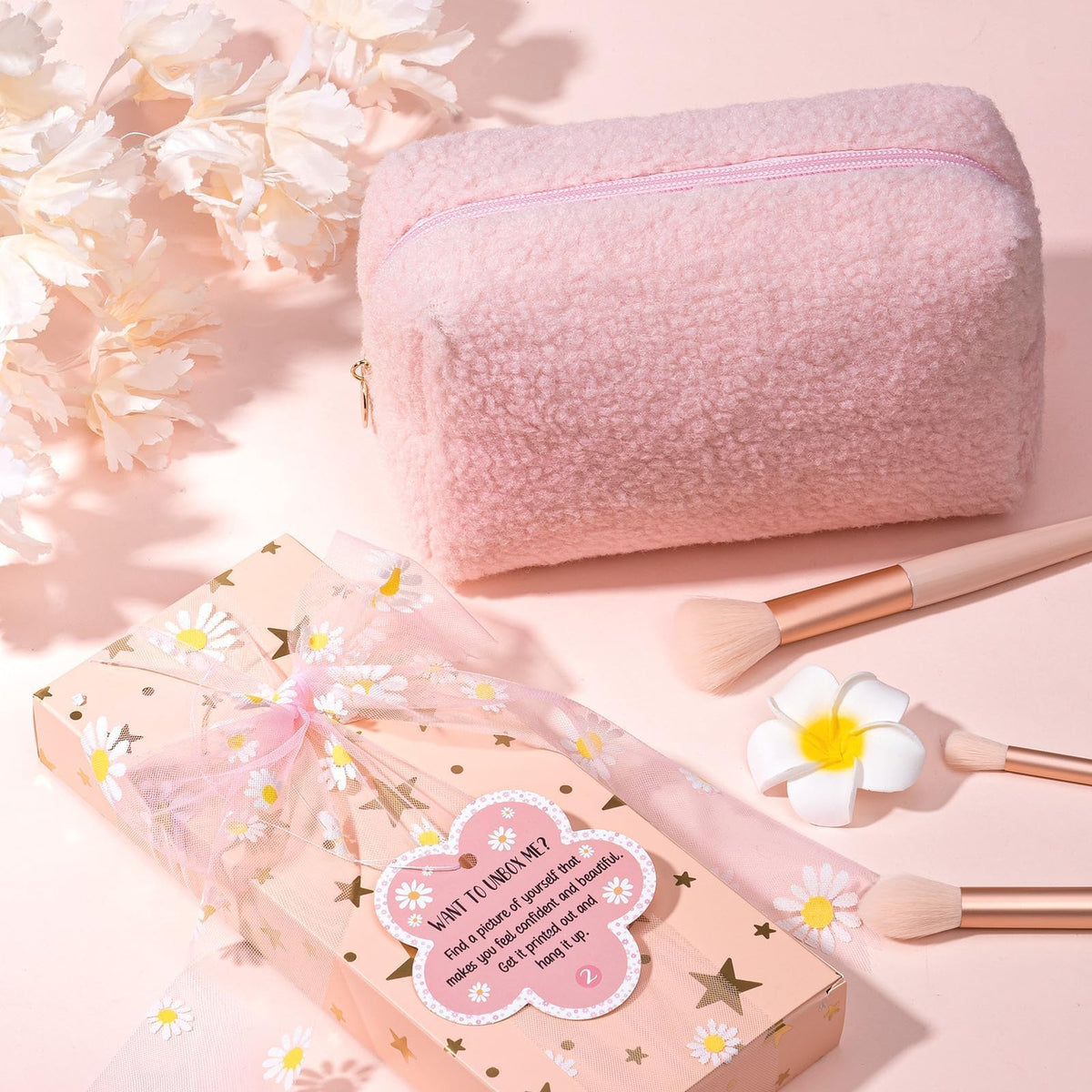 Qinline flower hair accessories add charming touches for playful outfits.