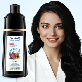 Pouring the dye shampoo shows a simple 10–15 minute color process.