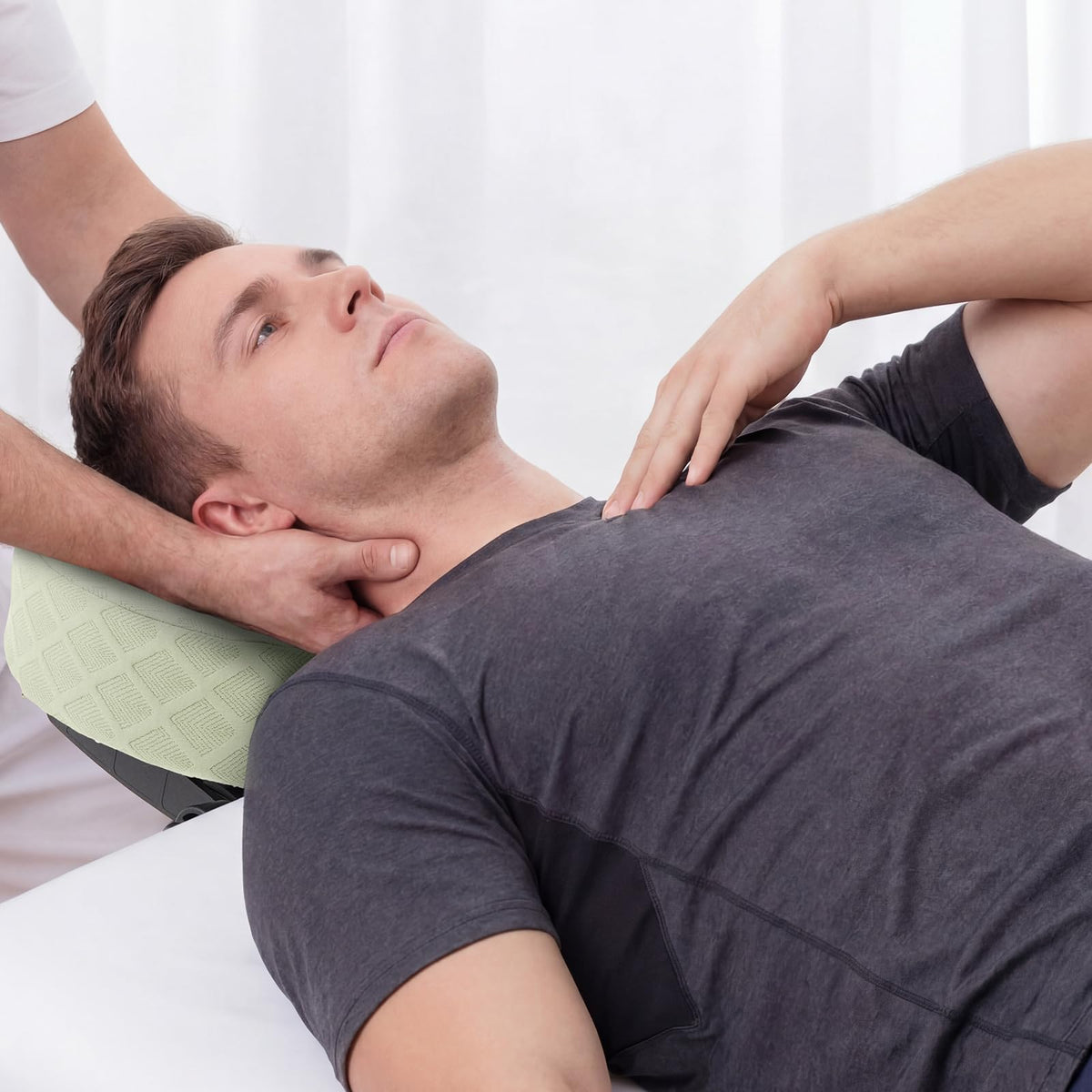Qunclay pillow and bracket included for various treatments