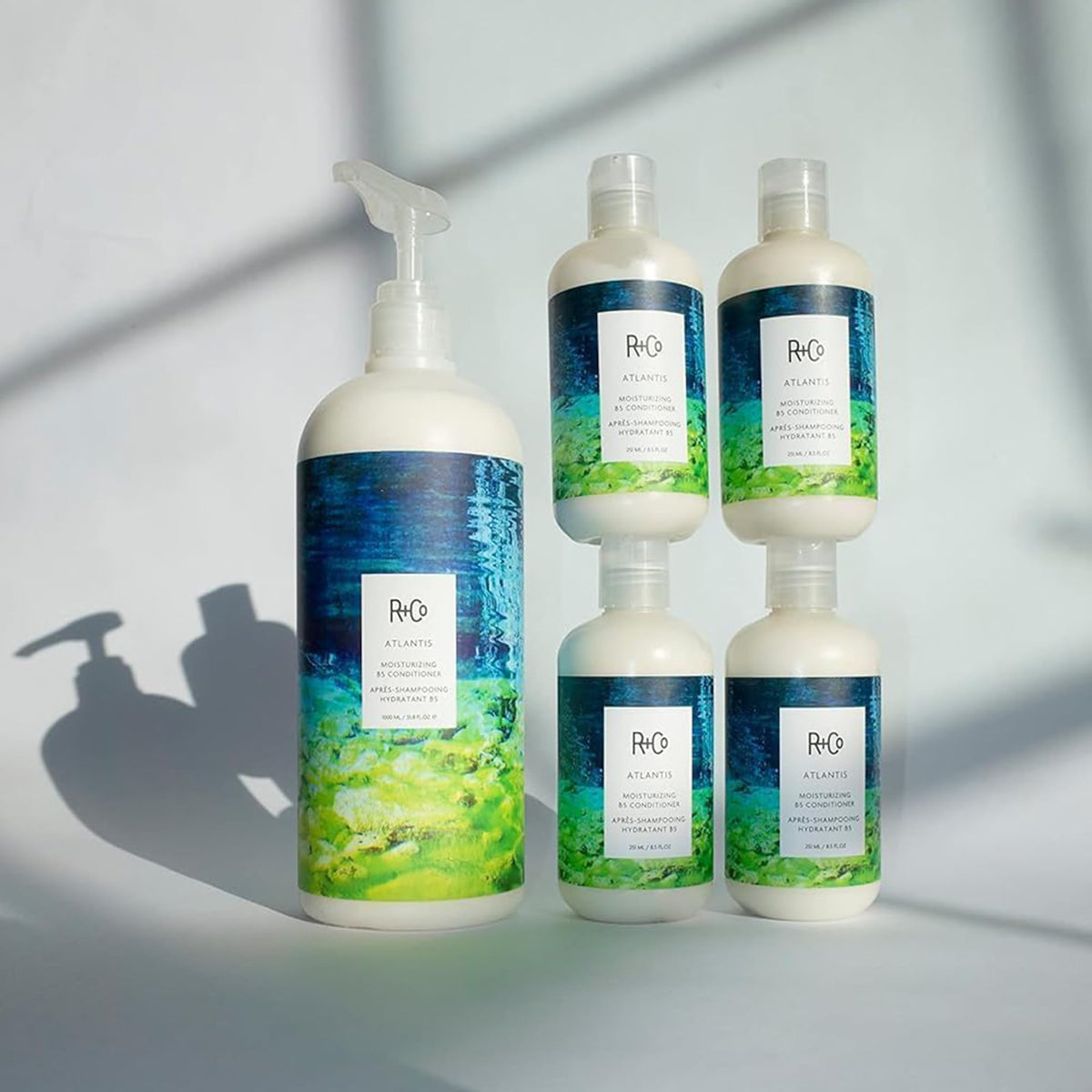Spa-like shower moment with Atlantis conditioner for a premium ritual.