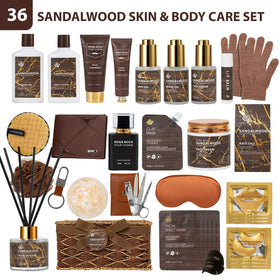 RA ROSA ACCA diffuser and 100 ml perfume provide a lasting scent