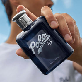 Cedarwood base in Polo 67 delivers woody warmth and structure.
