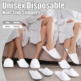 Ramede one-size-fits-most design for versatile feet and easy wear.
