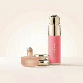 Travel-friendly mini set ideal for handbags and outdoor touch-ups.