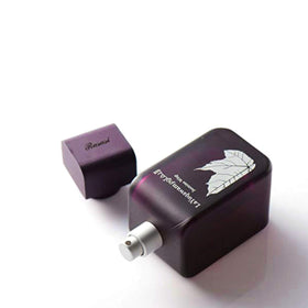 RASASI Jasmine Wisp portrait beside soft background for everyday wear