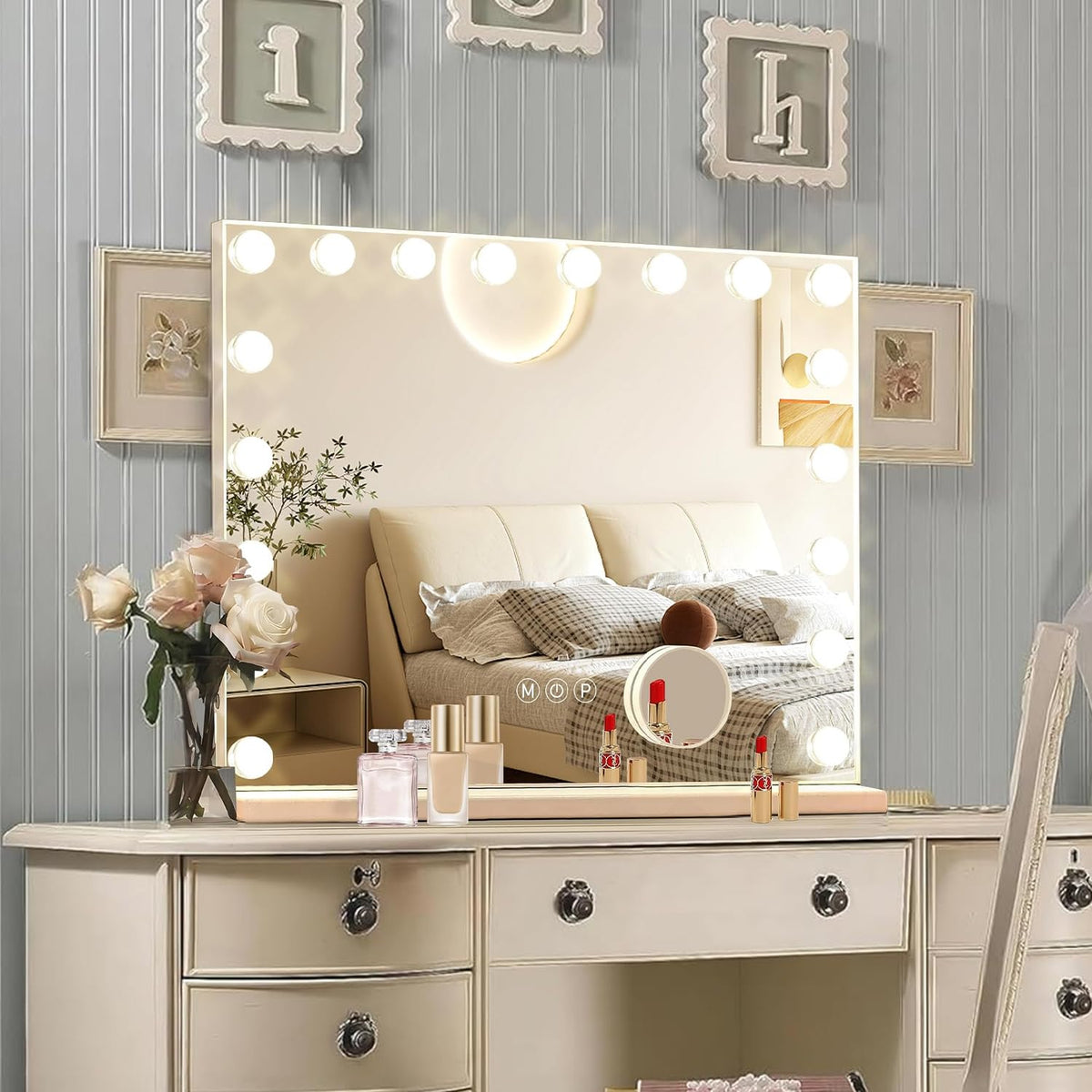 Ratsamee Hollywood vanity mirror with lights shows large makeup area and even illumination.