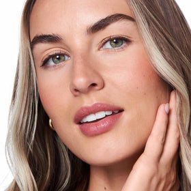 Ravie Beauty Effortless Lips Dahlia Italian handpoured formula.