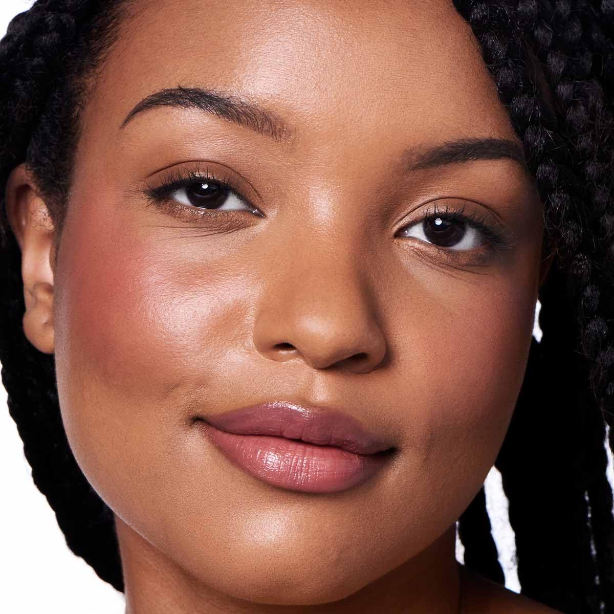 Ravie Beauty Effortless Lips Dahlia vegan cruelty-free emblem.