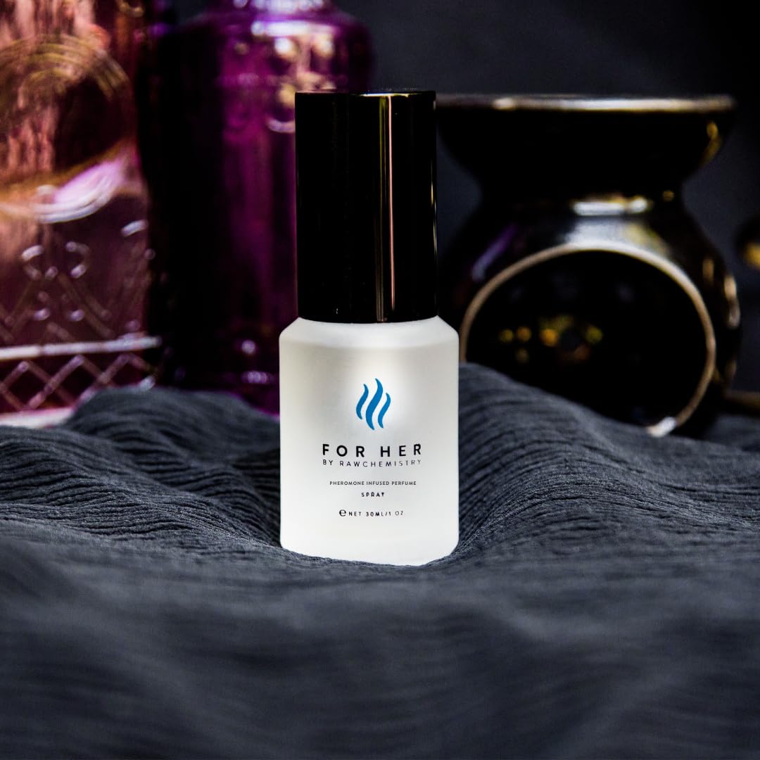 RawChemistry For Her scent notes closeup invites sensory exploration and mood enhancement.