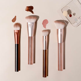 Real Techniques 084 Flat Contour Brush creates soft definition for sculpted features.