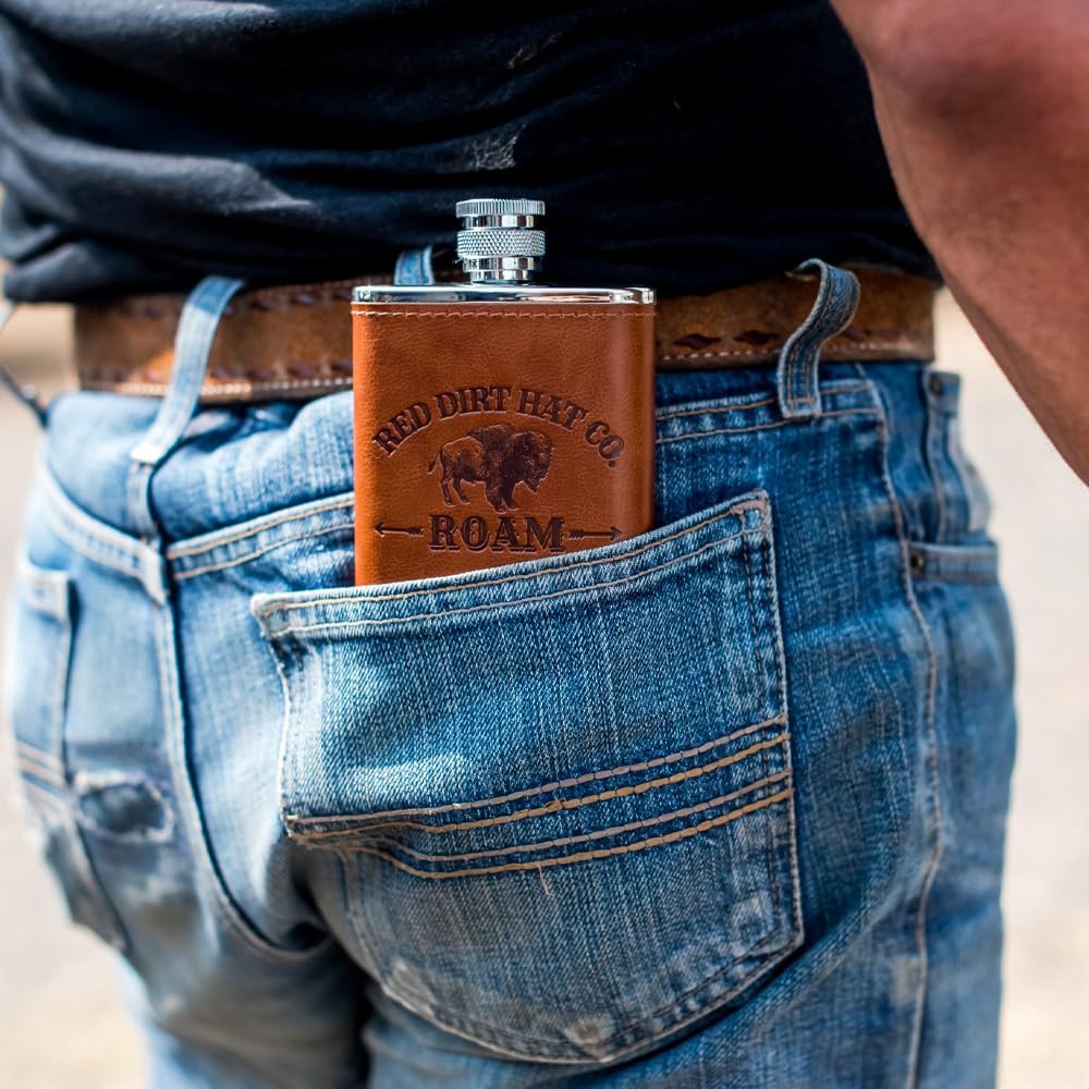 Roam Cologne cedarwood close-up shows warm, masculine aroma ideal for day-to-night wear.