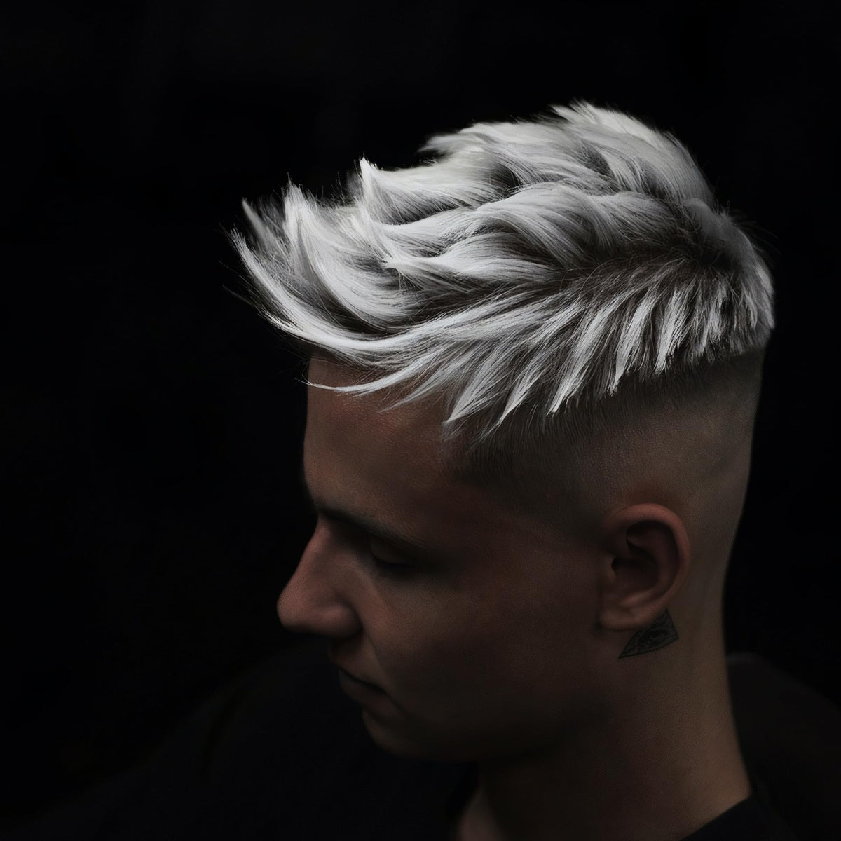Redone Hair Wax Blue close-up texture for strong hold and flexibility