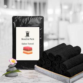 Reed&Pick towels in a gym bag for portable drying.