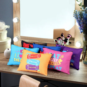 Reginary bag size 9.1 x 6.7 inches ideal for daily essentials.