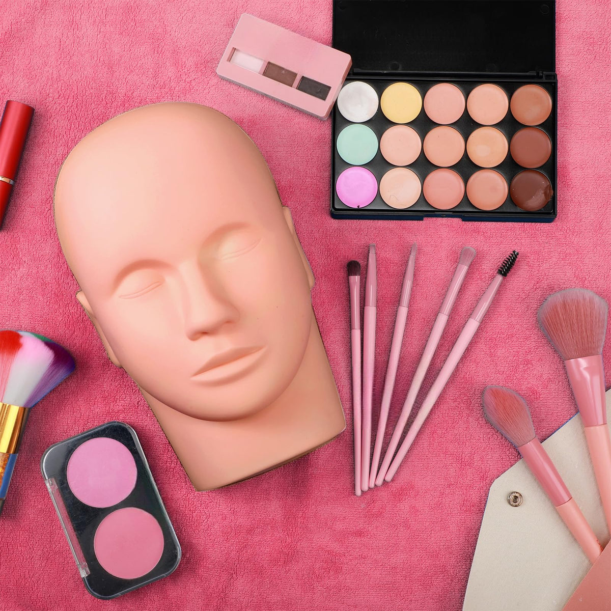 Reginary cleanable silicone head is reusable for multiple training rounds.