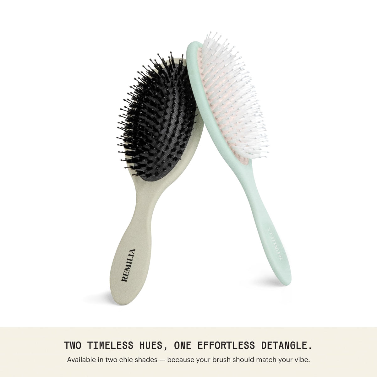 Remilia Vegan Lush Brush vegan bristles for versatile detangling.