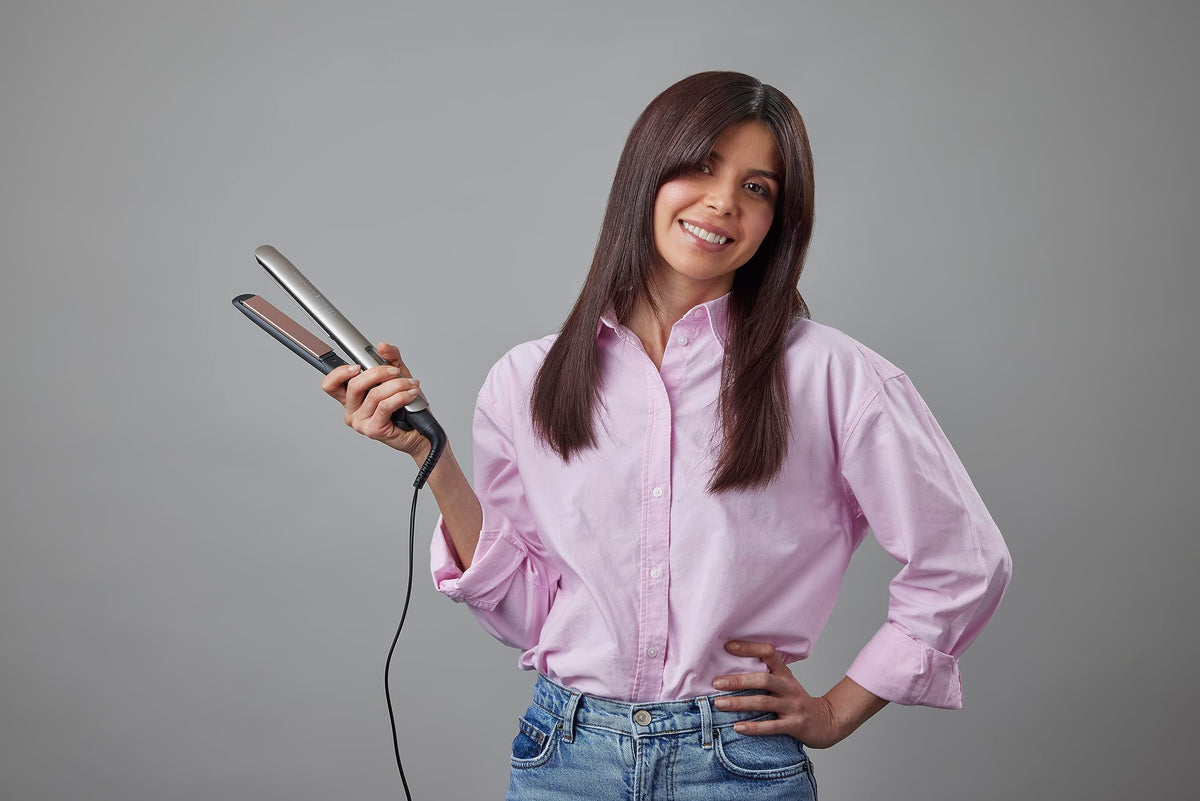 Remington S8540 pro 185°C setting suits thicker hair for effective styling.