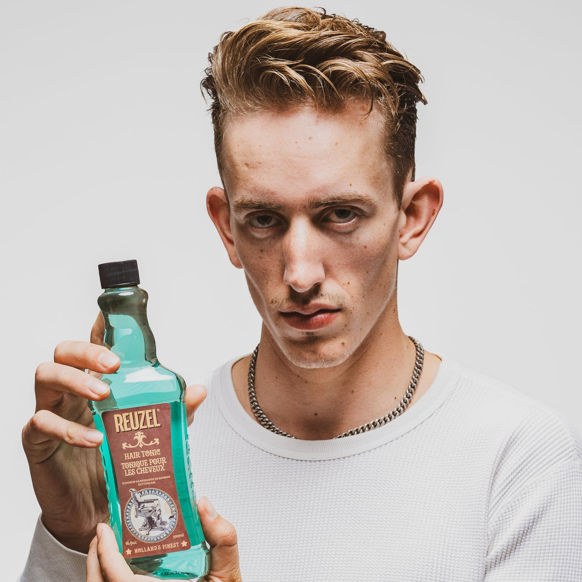 REUZEL Hair Tonic supports scalp nourishment and comfort