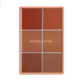 Revolution Base Icon Palette on-the-go compact design supports quick touch-ups.