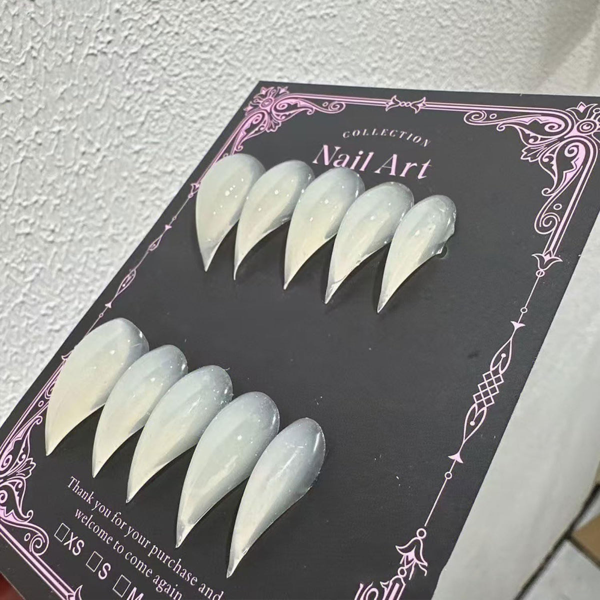 RIICFDD dragon claw nails 10pc set for bold, high-impact style.
