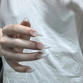 RIICFDD short curved stiletto nails for comfortable wear.
