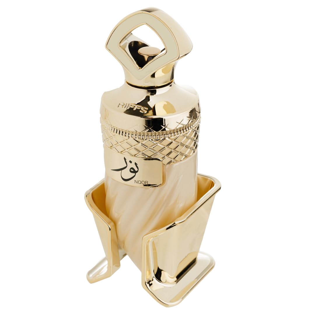 Riiffs Noor Extrait glass bottle closeup, highlights refined glass detailing.