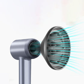 Rinakou nozzle close-up showing diffused air for gentler, cooler styling.