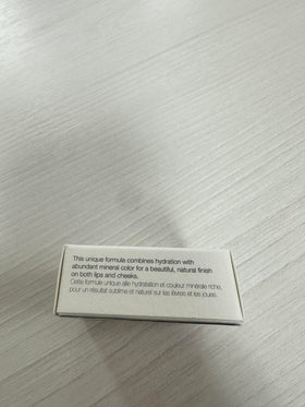 RMS Beauty Lip2Cheek Beloved compact is travel-friendly.