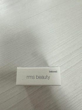 RMS Beauty Lip2Cheek Beloved lightweight texture feels comfortable.