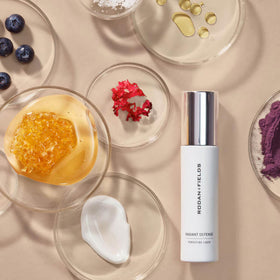 Rodan and Fields Radiant Defense application close-up for lightweight blend