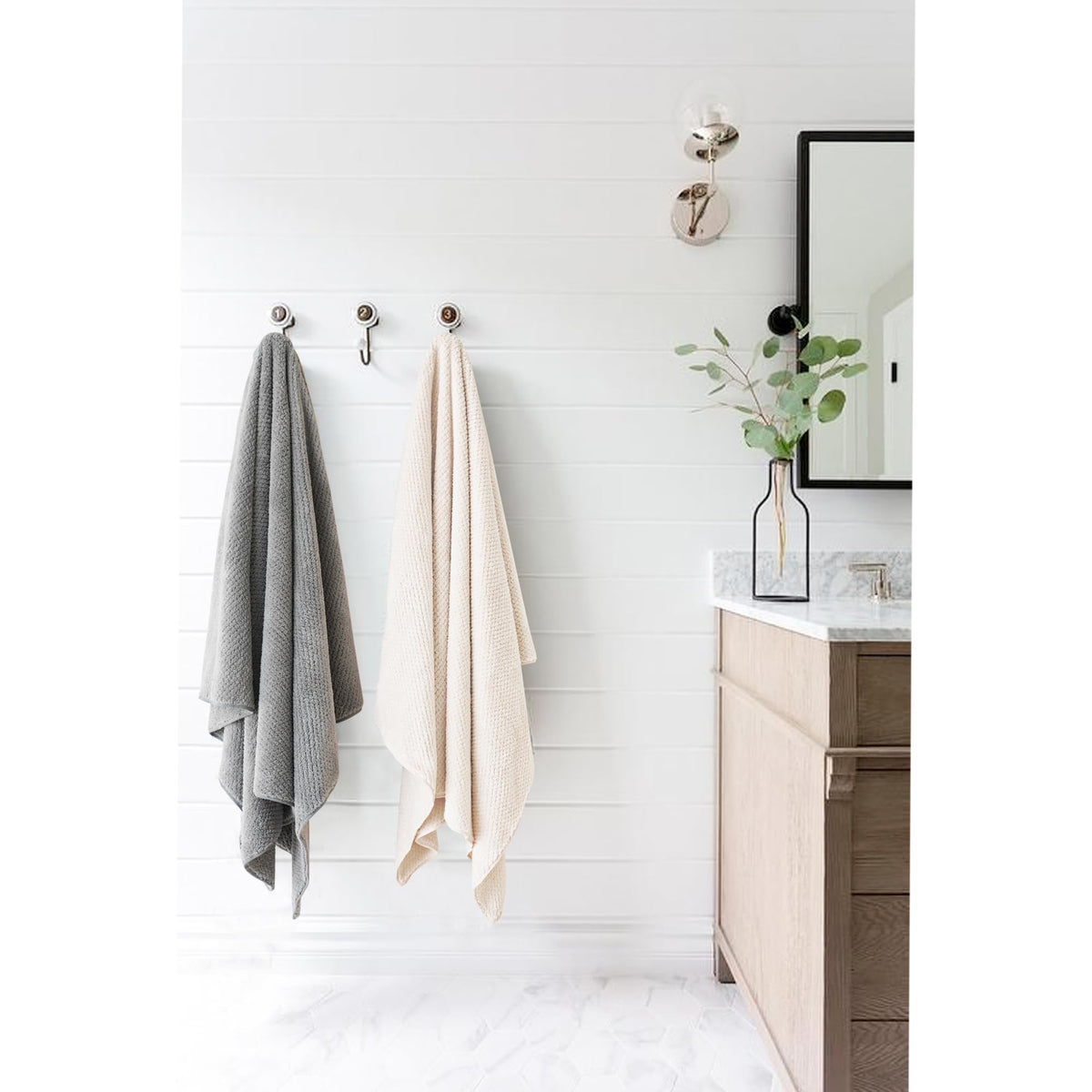 ROLSHOL wrap with secure band keeps hair in place during drying