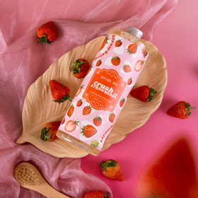 ROMIIE ZOI strawberry foaming soap refill pleasant aroma enhances daily hand cleansing