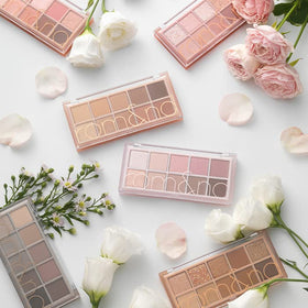 rom&nd Better Than Palette open case highlights 10 shades for versatile color combos and long-lasting color.