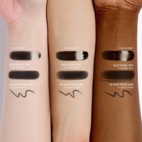Rom&nd Blur Fudge Tint black swatch offers velvety matte texture.