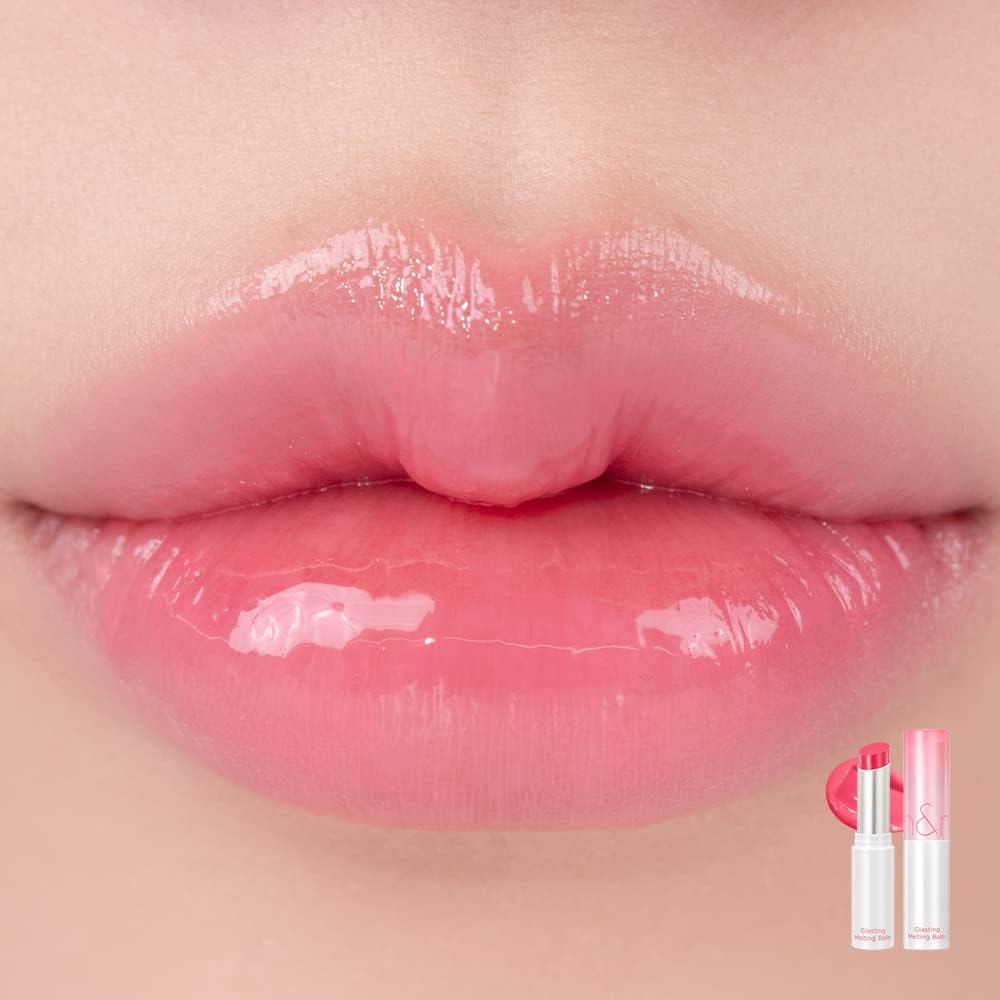rom&nd Glasting Melting Balm 02 Lovey Pink glossy finish for a hydrated look