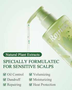 Ropink Mugwort Scalp Detox Shampoo foam creates a rich cleansing lather during wash.