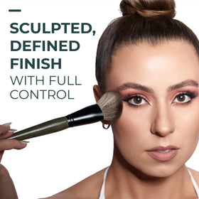 Rose and Ben Beauty C41 brush for pressed powder, even deposition